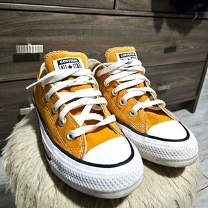 Chuck Taylor Converse, Mustard color. Size 6.